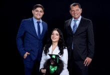 O empresário Márcio Peixoto com os filhos Caio e Fernanda